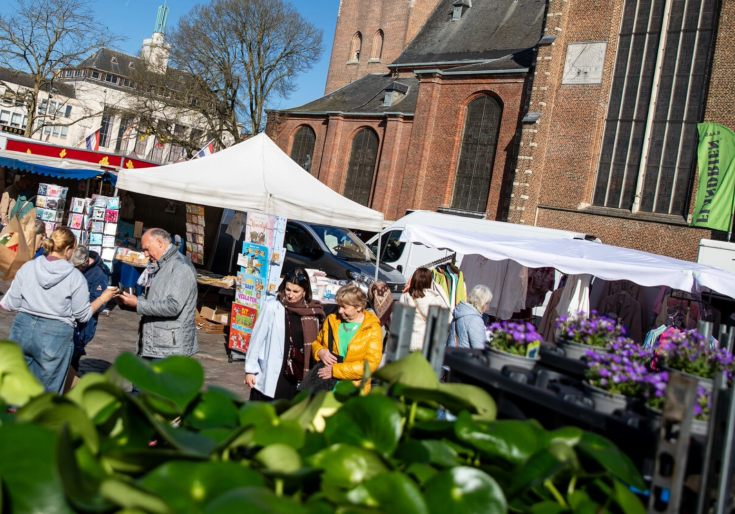 Zicht op de Zaterdagmarkt